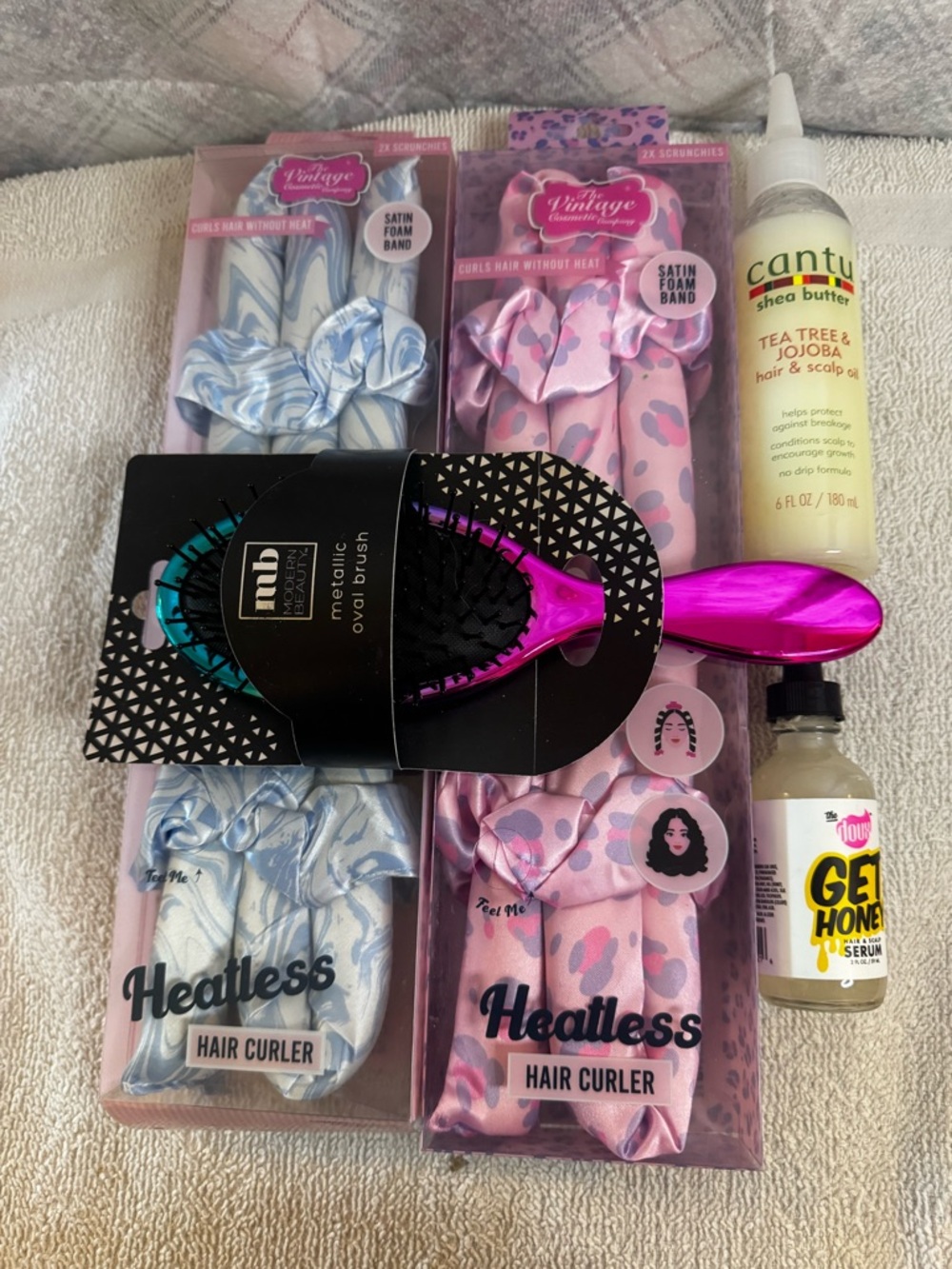 Heatless Hair Curlers 2 Sets, MB Hair Brush, Get Honey & Cantù Hair/Scalp Oil.